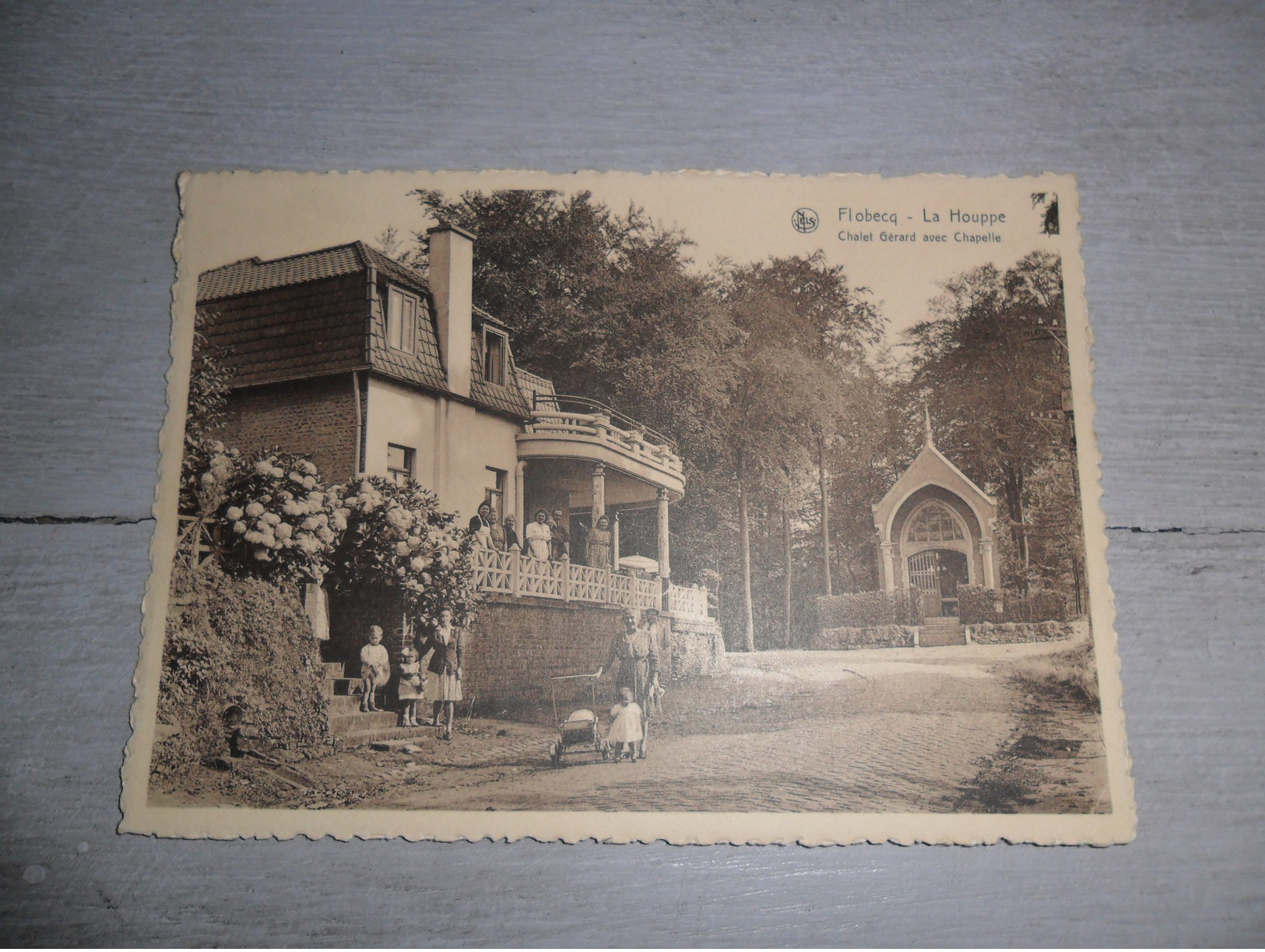 Beau lot de 60 cartes postales semi modernes grand format de Belgique  Mooi lot  60 postkaarten van België gr. formaat