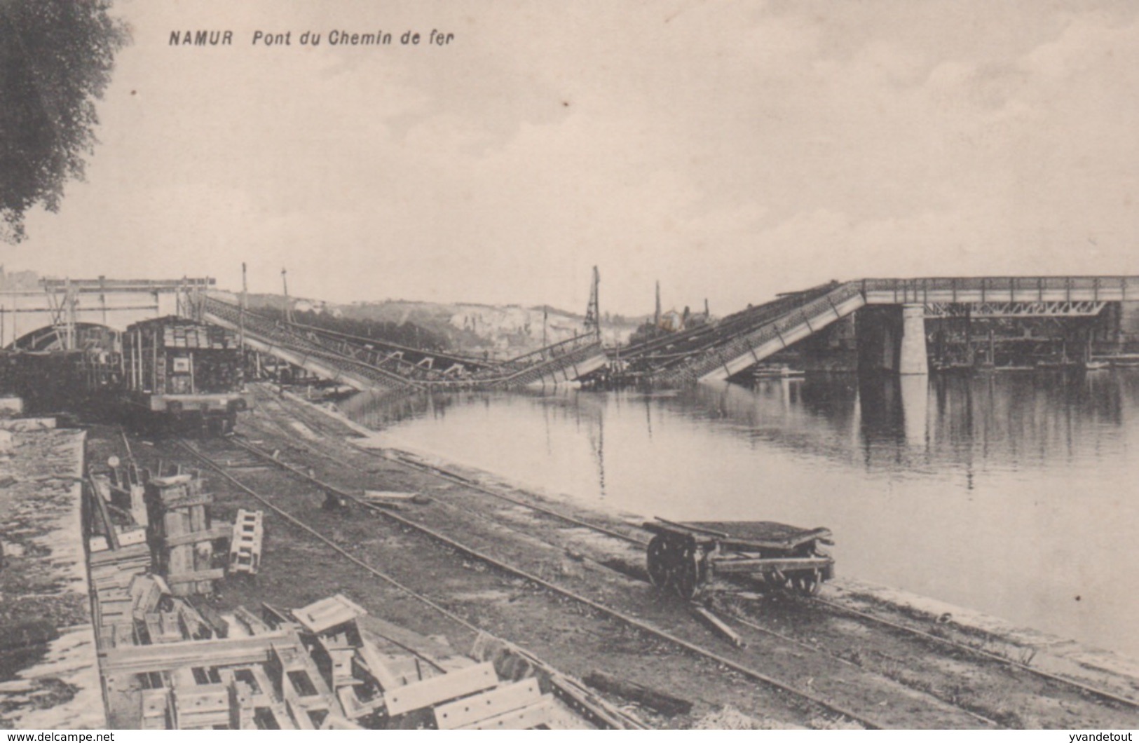 Carte Postale. Namur. Pont Du Chemin De Fer. Rail. - Namur