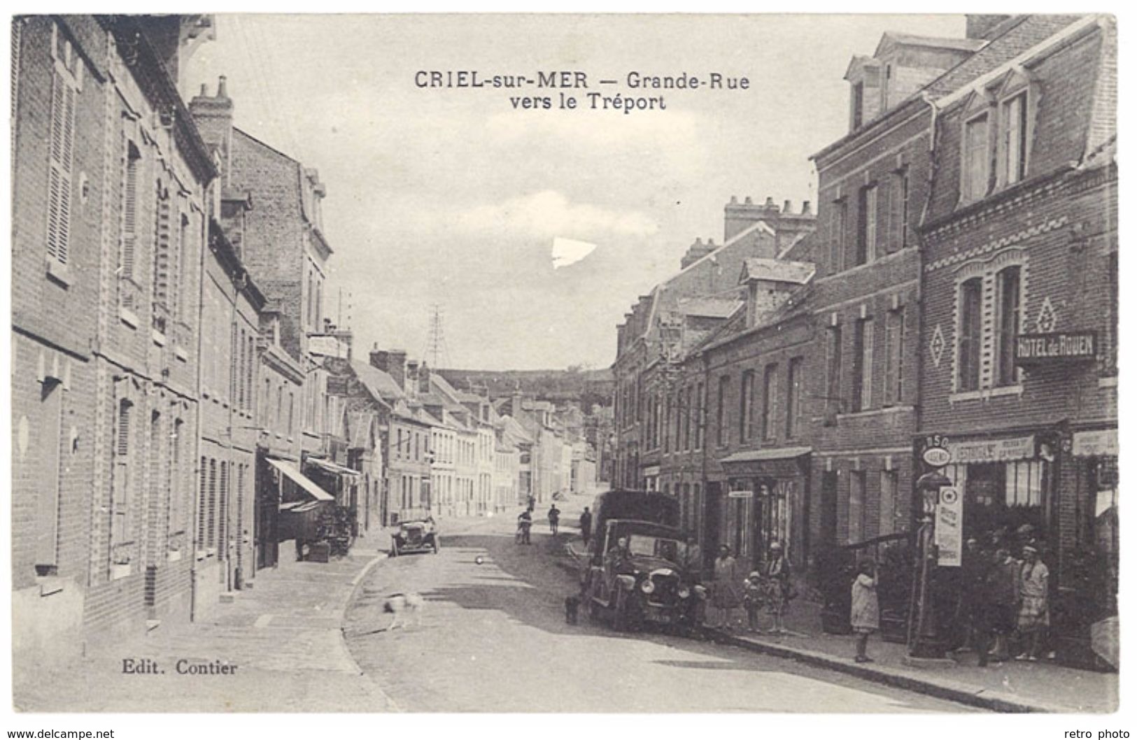 CPa Criel Sur Mer - Grande Rue Vers Le Tréport ( Pompe à Essence ) - Criel Sur Mer