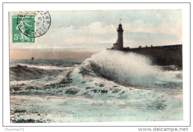 (76) 1051, Fécamp, ND Phot Colorisée 19, La Jetée Un Jour De Tempete - Fécamp