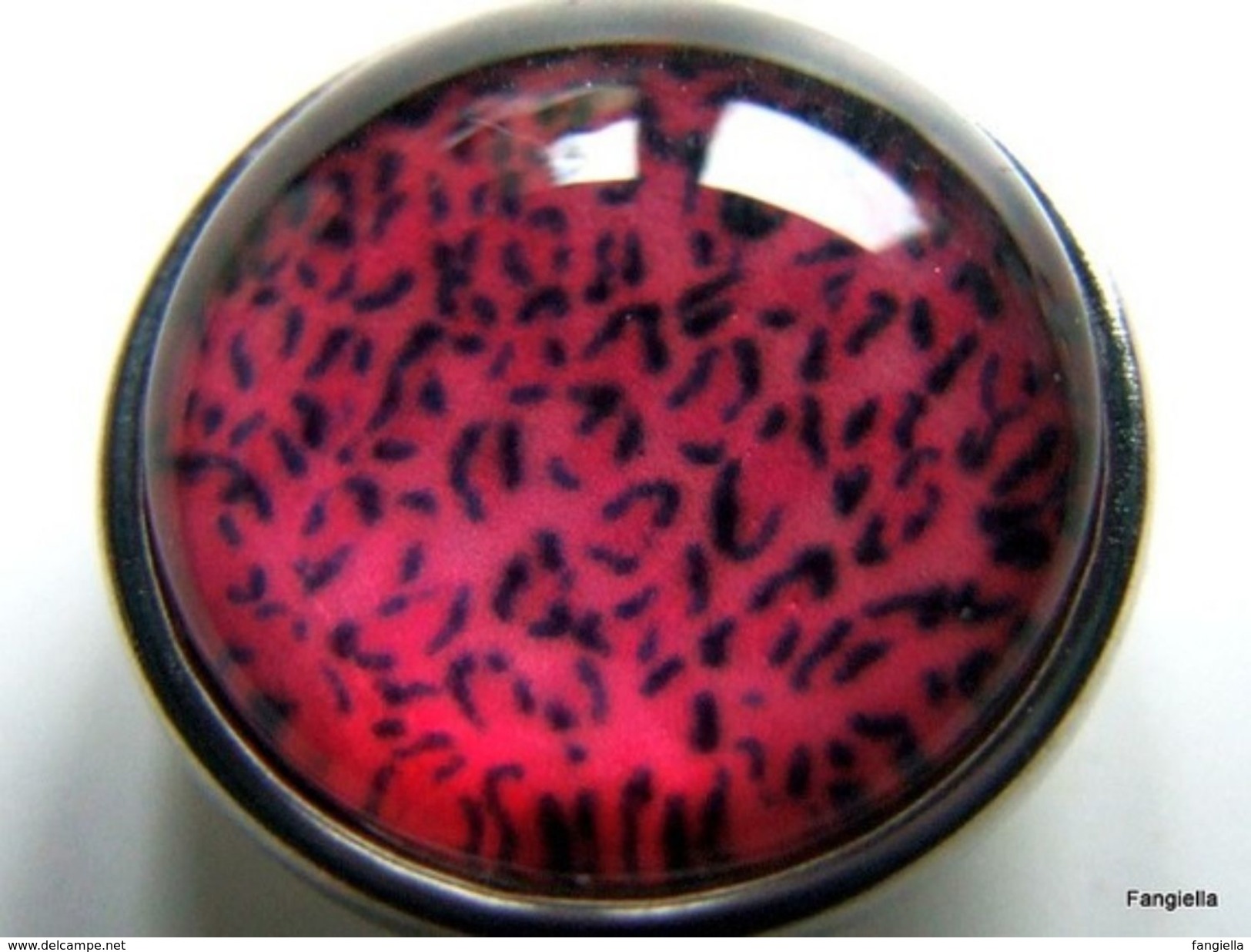 1 Bouton Pression Chunk à Clipser Rose Fuchsia Piqueté De Noir 18mm Pour Trou De 5/6mm  Bouton Pression De Belle Qualité - Perlas