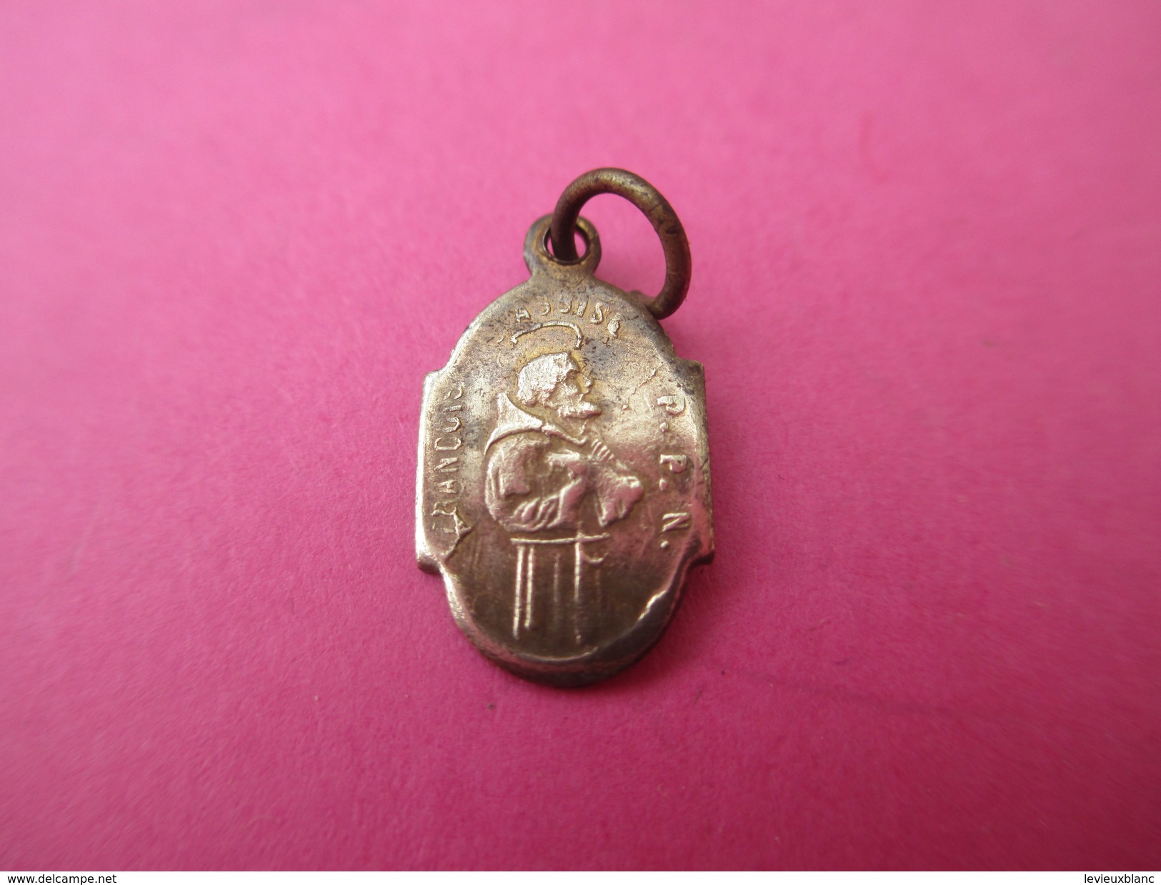 Mini Médaille Religieuse Ancienne / François D'Assise / Antoine De Padoue/ Or ? /XIXéme     CAN495 - Religion & Esotericism