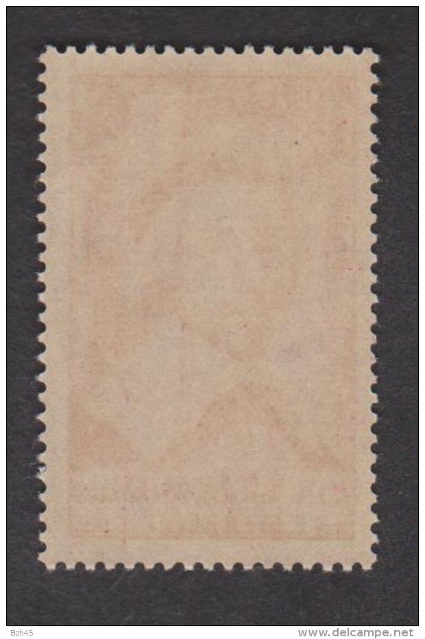 N° 305 ** Cardinal De Richelieu YT 90 &euro; - Neufs