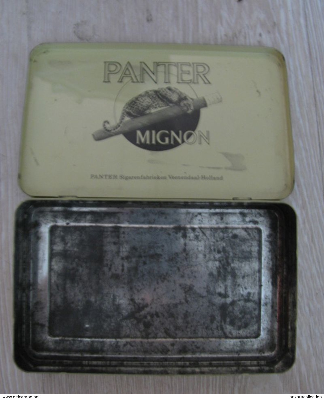 AC - PANTER MIGNON 50 CIGARS EMPTY TIN BOX