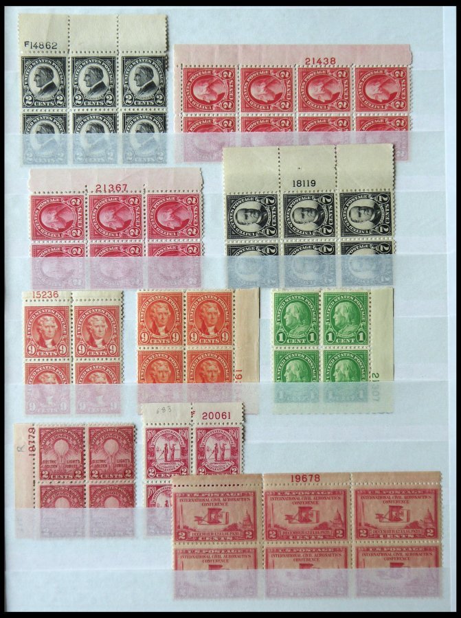 SAMMUNGEN, LOTS **,* , 1922-64, umfangreiche Sammlung verschiedener Werte mit Plattennummern in unterschiedlichen Einhei