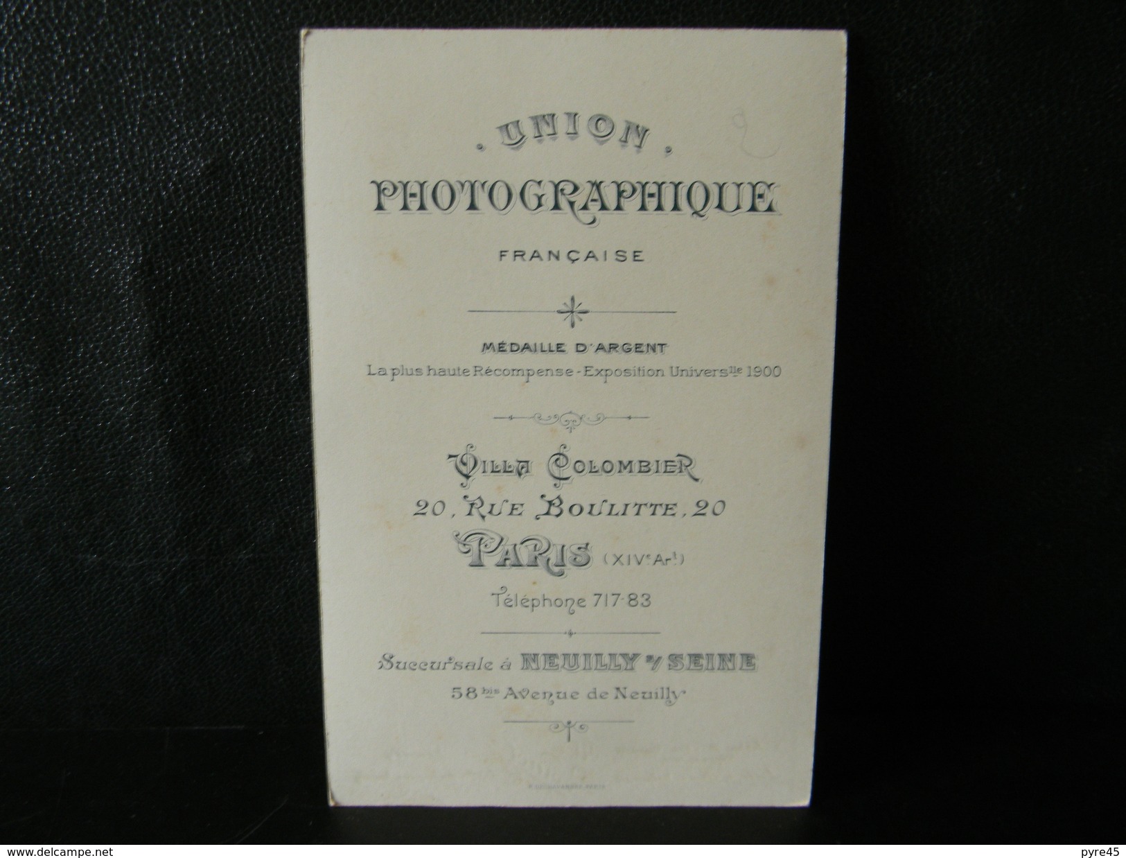 PHOTO D UN COUPLE PHOTOGRAPHE VOINOT A PARIS 16 X 10.5 CM - Personnes Anonymes