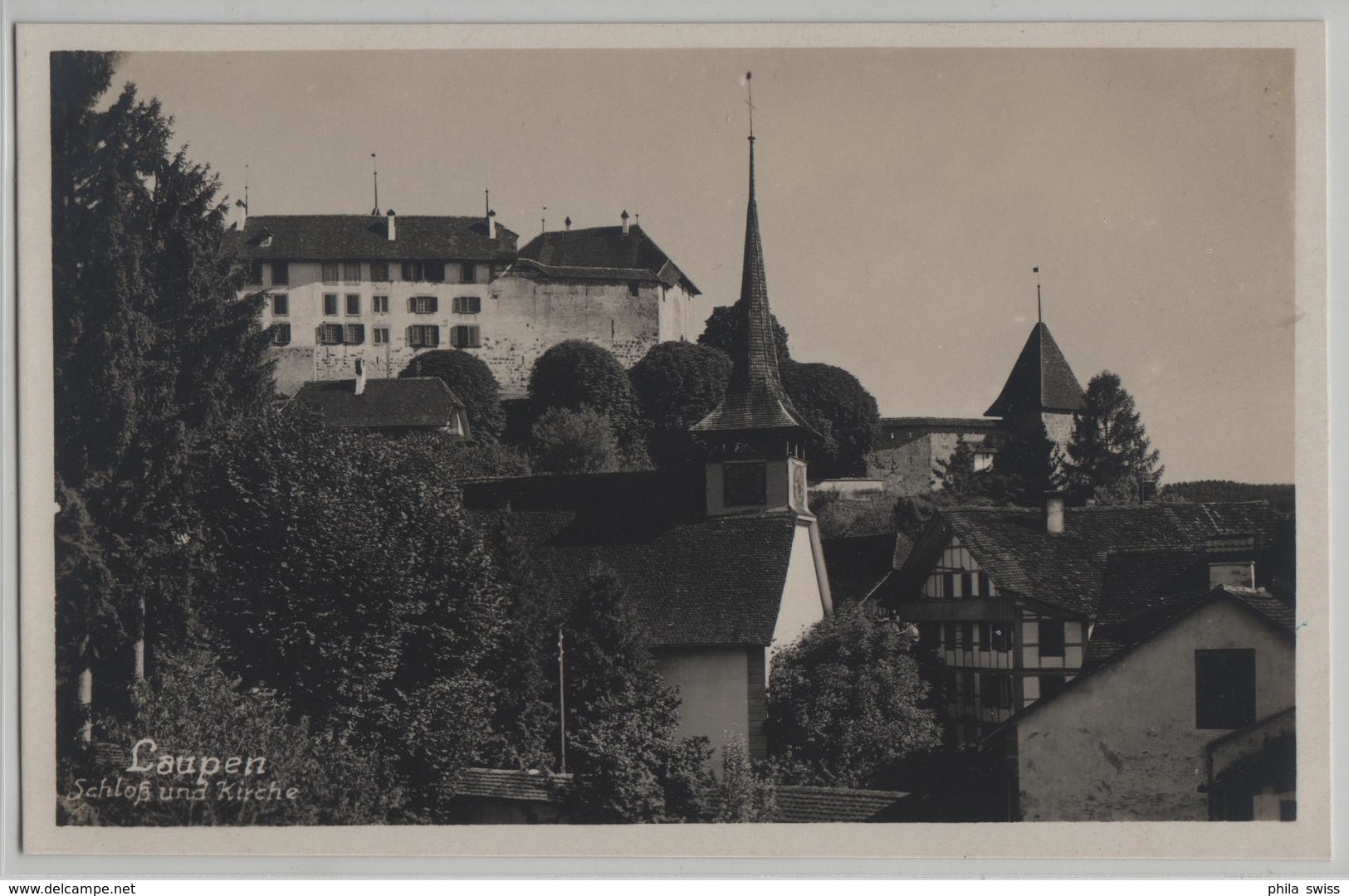 Laupen Schloss Und Kirche - Photo: W. Strickler - Laupen