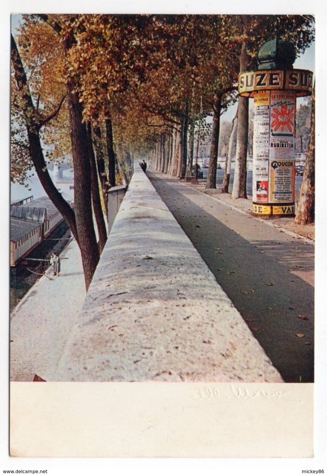 Photographe MONIER--PARIS--La Rencontre Des Parallèles  (colonne Moris Avec Jolie Pub SUZE.....à Saisir - Monier