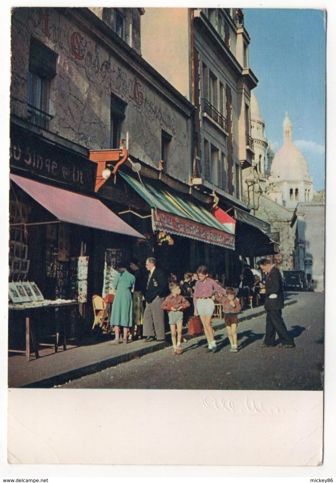 PARIS 18°--1960--Place Du Tertre à Montmartre (animée)--Photographe MONIER--cachet  Croix Rouge......à Saisir - Arrondissement: 18