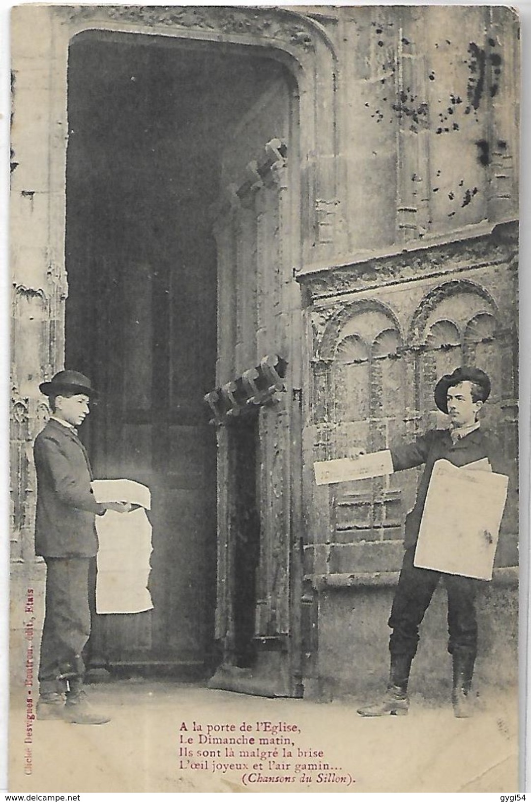 Chanson Du Sillon  A  La  Porte De L'Eglise Le Dimanche Matin Marchands De Journaux  CPA 1907 - Vendedores Ambulantes