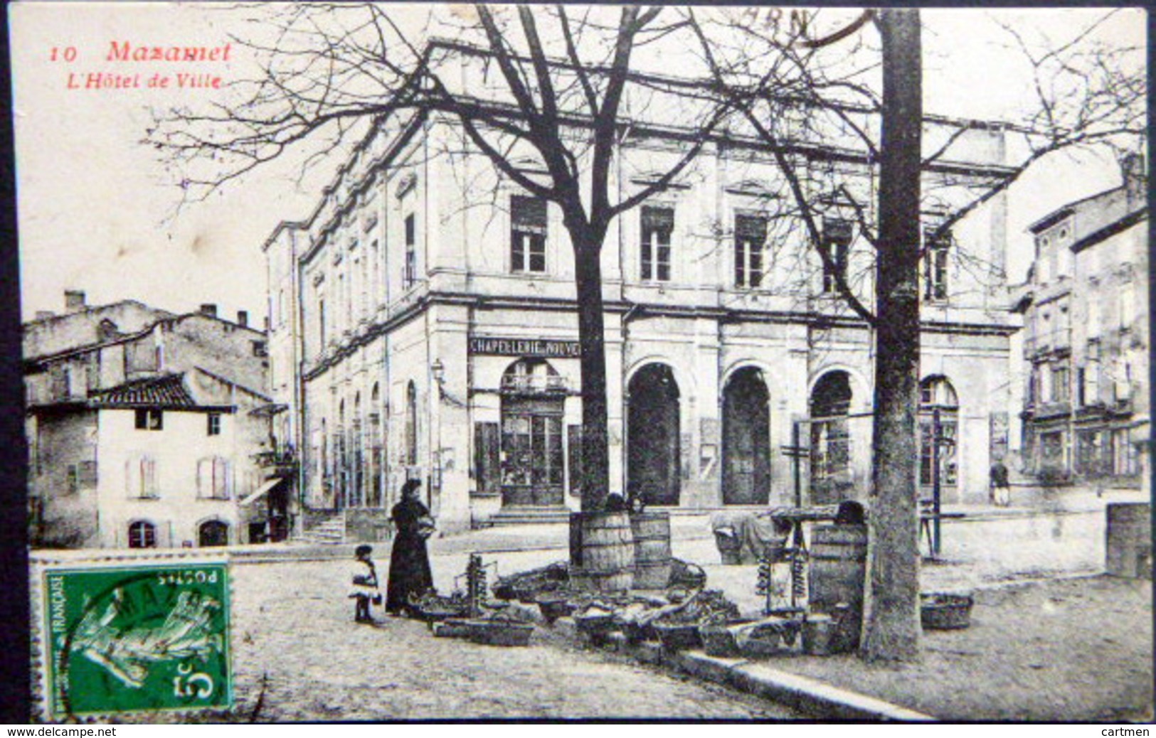 81 MAZAMET L'HOTEL DE VILLE  PETIT MARCHE FORAIN  ET MAGASIN  CHAPELLERIE - Mazamet