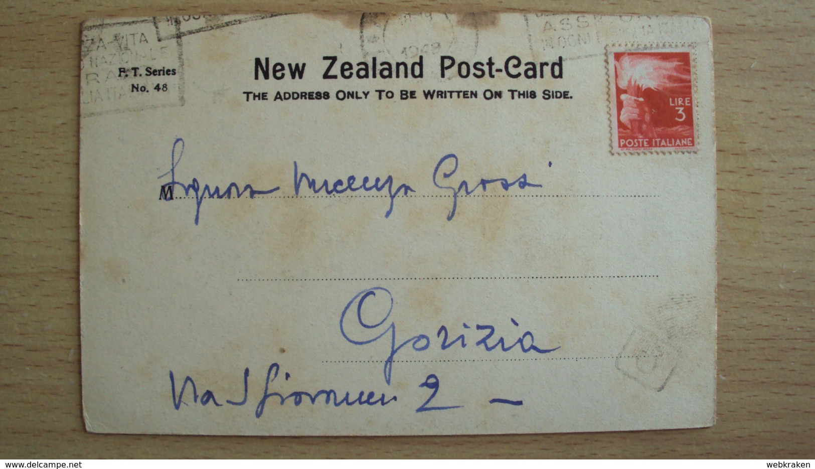 NEW ZELAND NUOVA ZELANDA  POST CARD FROM PIPIRIKI MAORI CHURCH USED SEND - Nuova Zelanda