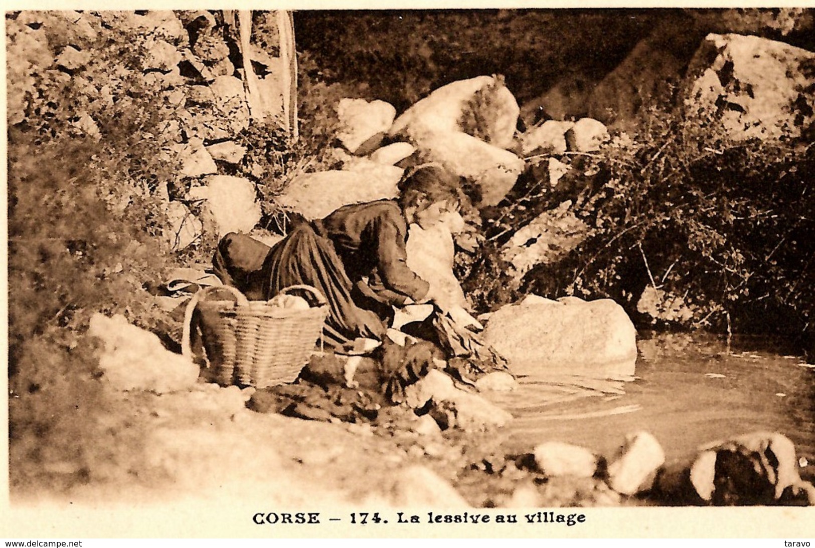 CORSE - LA LESSIVE A LA RIVIERE - Autres & Non Classés