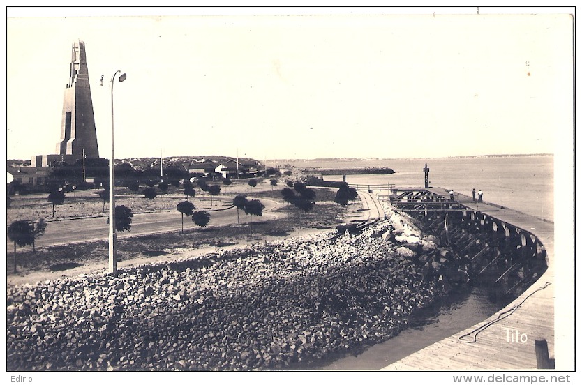 ----33 ----  La Pointe De Grave L'estuaire De La Gironde Vue Sur Le Monument - TTB Neuve - Autres & Non Classés