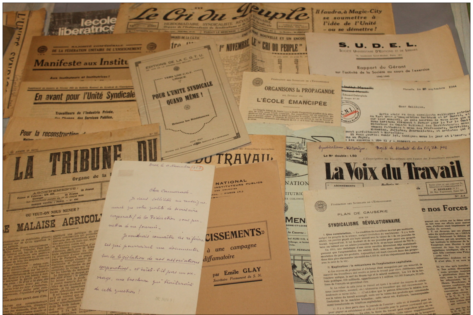 Lot De Documents Du Syndicalisme De L'enseignement 1920-1940 - Documents Historiques