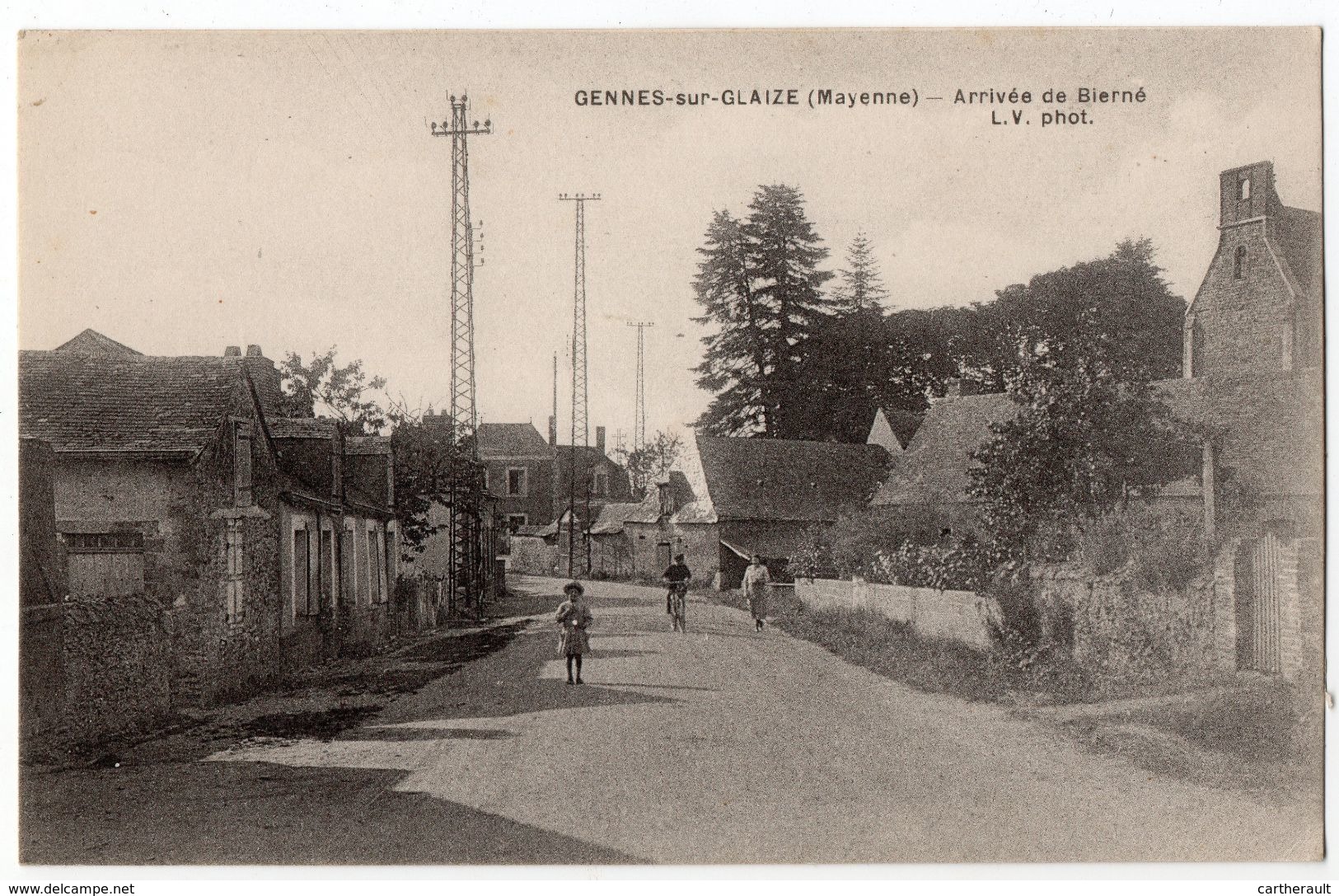 " GENNES Sur GLAIZE - Arrivée De Bierné " - Crez En Bouere