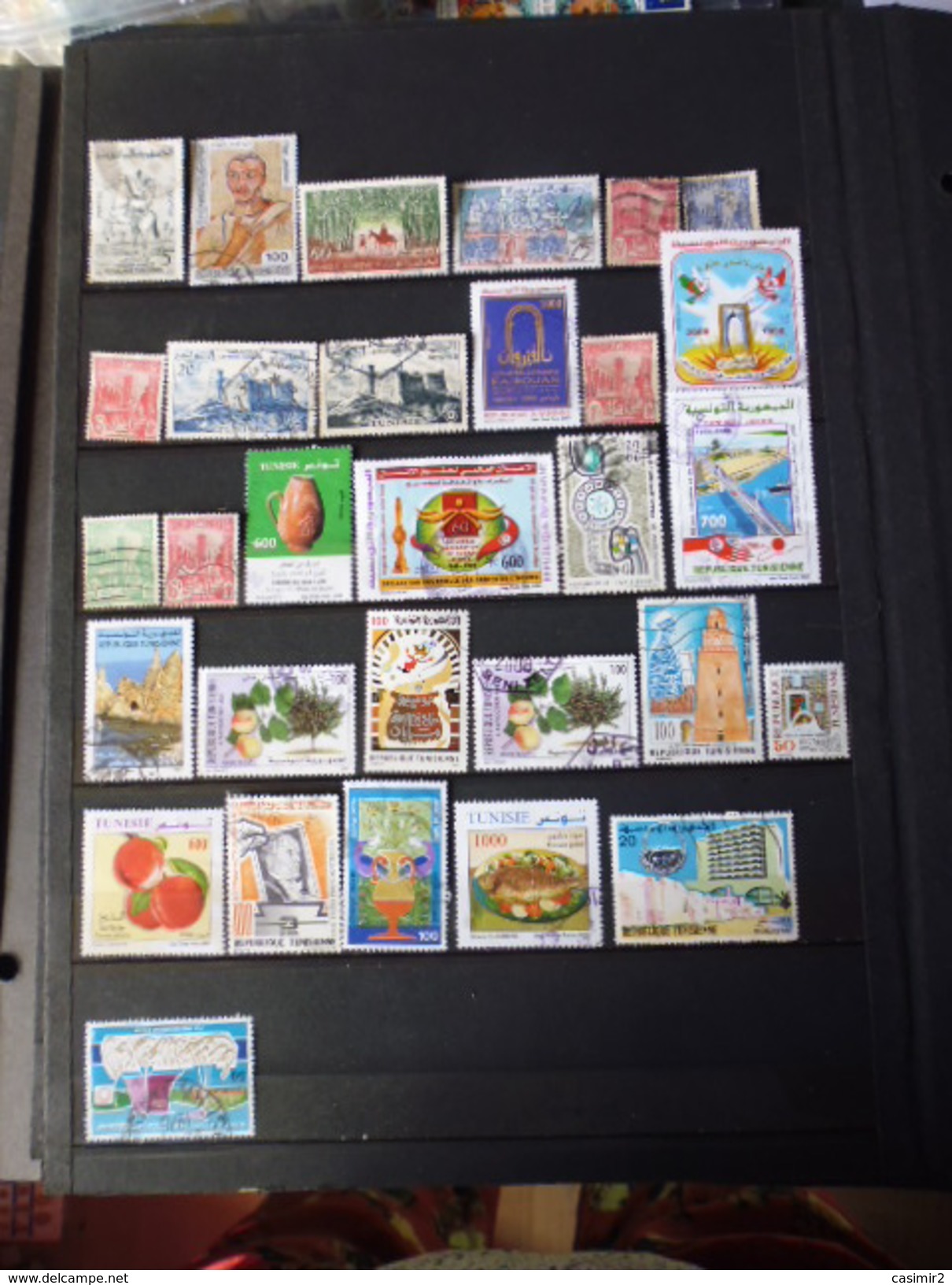 TOUS DIFFERENTS LOT 567 TUNISIE - Vrac (max 999 Timbres)