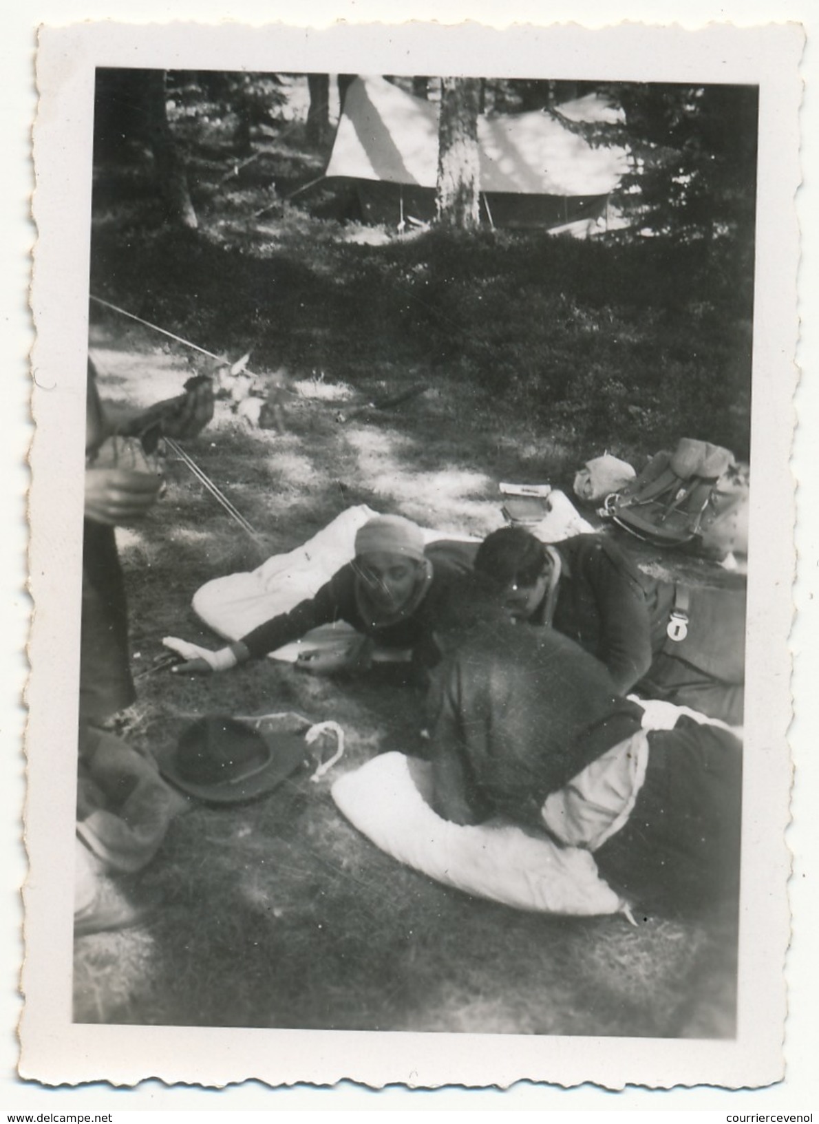 SCOUTISME - Environs MARSEILLE - 20 petites photos Scoutisme entre 1940 et 1942