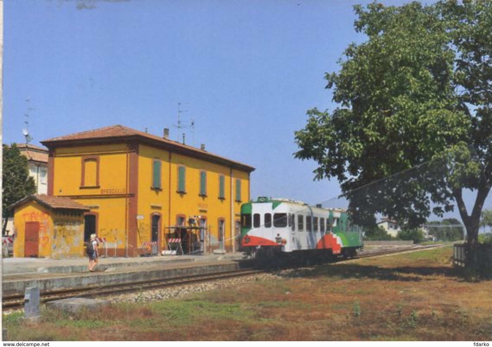 243 FER ALn 668.611 Brescello Reggio Emilia Rairoad Treain Railweys Treni Chemin De Fer Ansaldo Emilia Romagna - Gares - Avec Trains