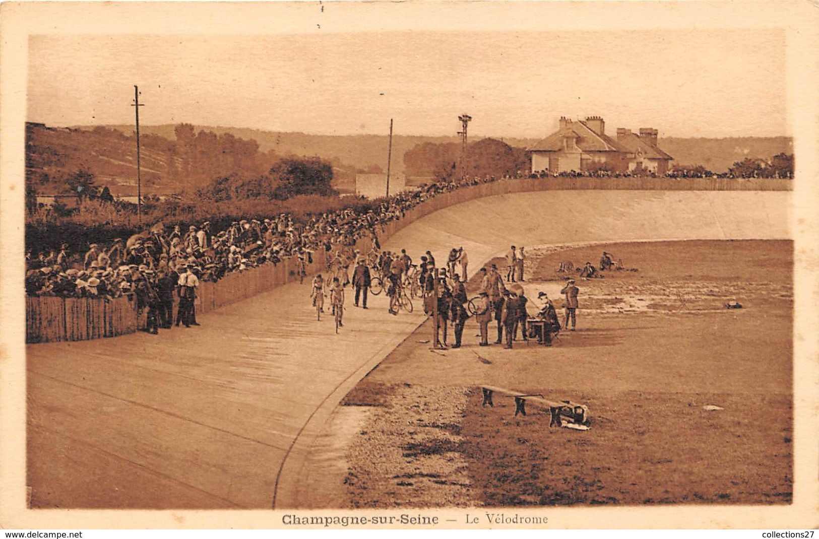 77-CHAMPAGNE-SUR-SEINE- LE VELODROME - Champagne Sur Seine