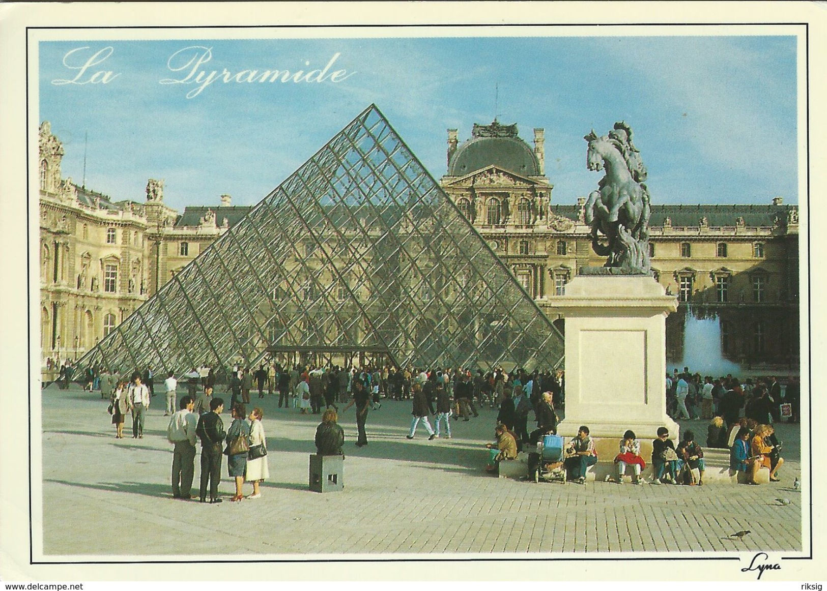 Museé Du Louvre. La Pyramide.     Sent To Denmark.  # 07096 - Musei