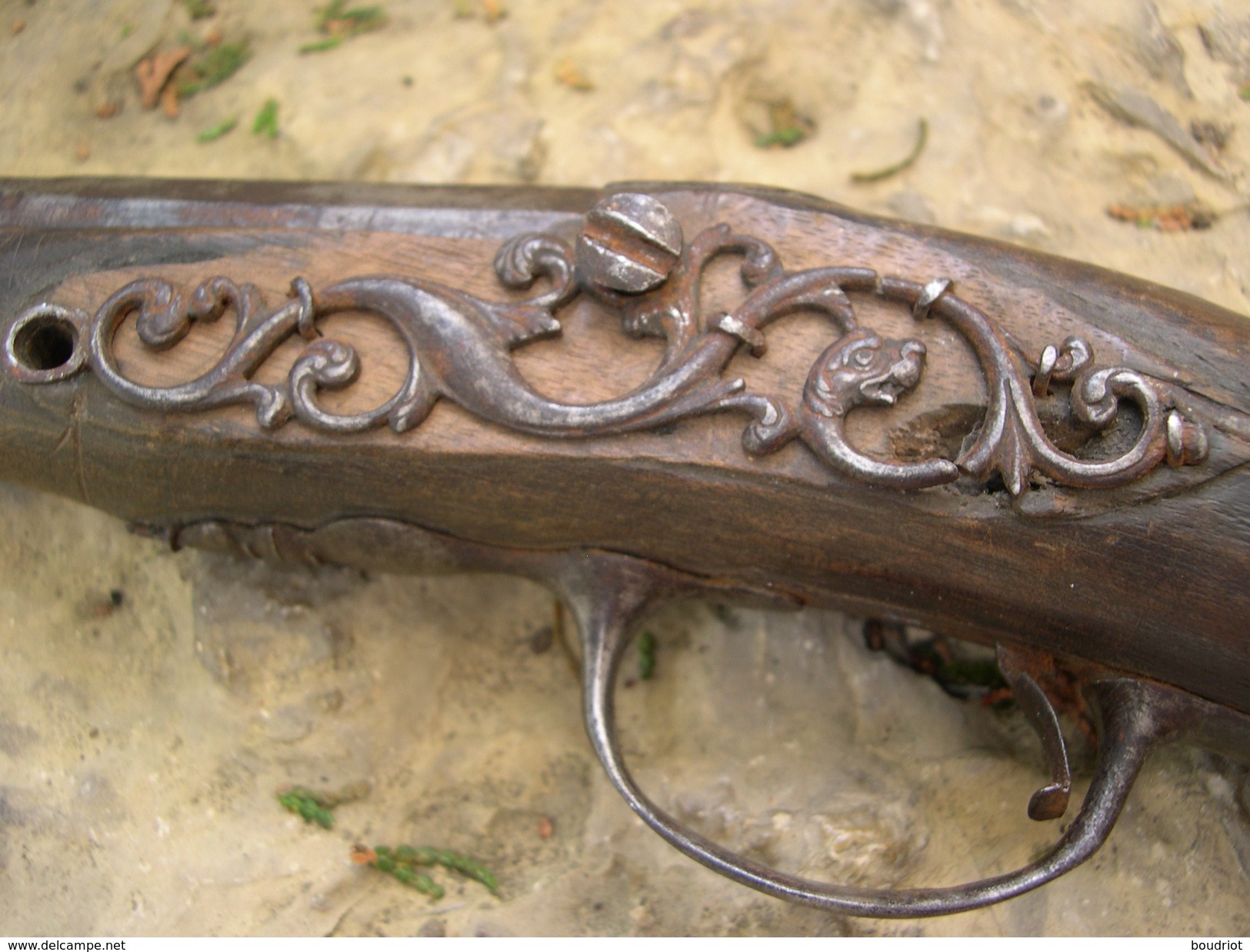 Vends épave Depistolet à Silex - Decorative Weapons