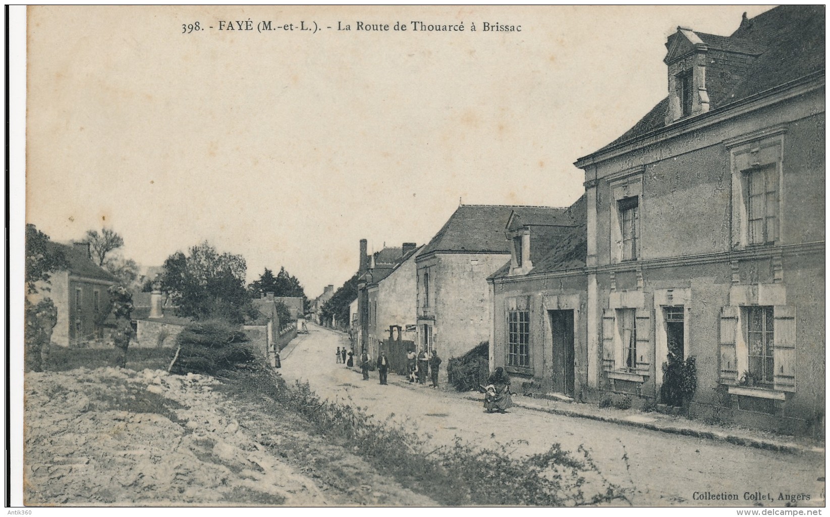 CPA 49 FAYE D'ANJOU La Route De Thouarcé à Brissac éditions Collet - Thouarce