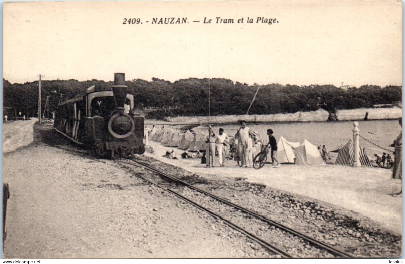 17 - NAUZAN --  Le Tram Et La Plage - Autres & Non Classés