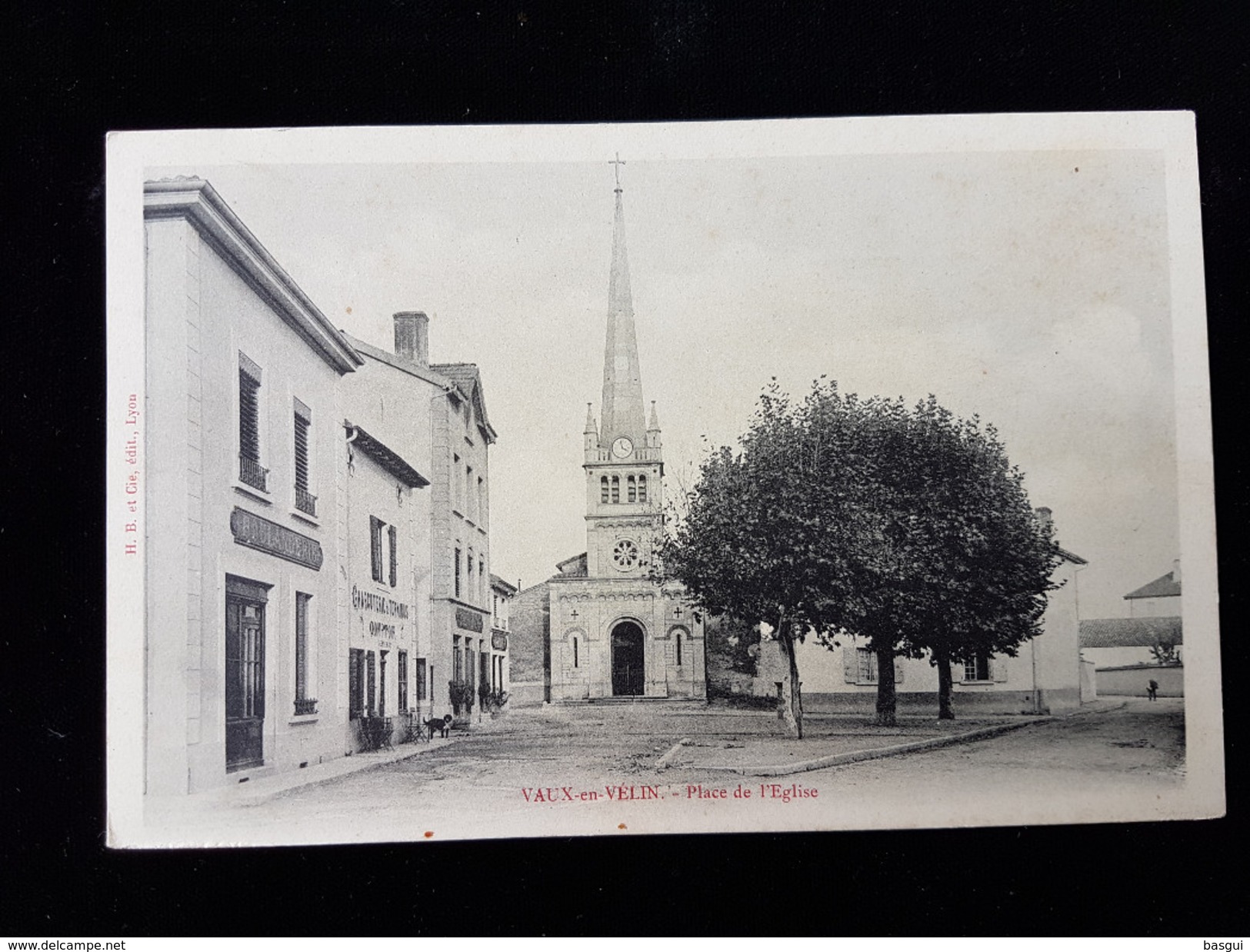 CPA D69 Vaulx En Velin Place De L'église - Vaux-en-Velin