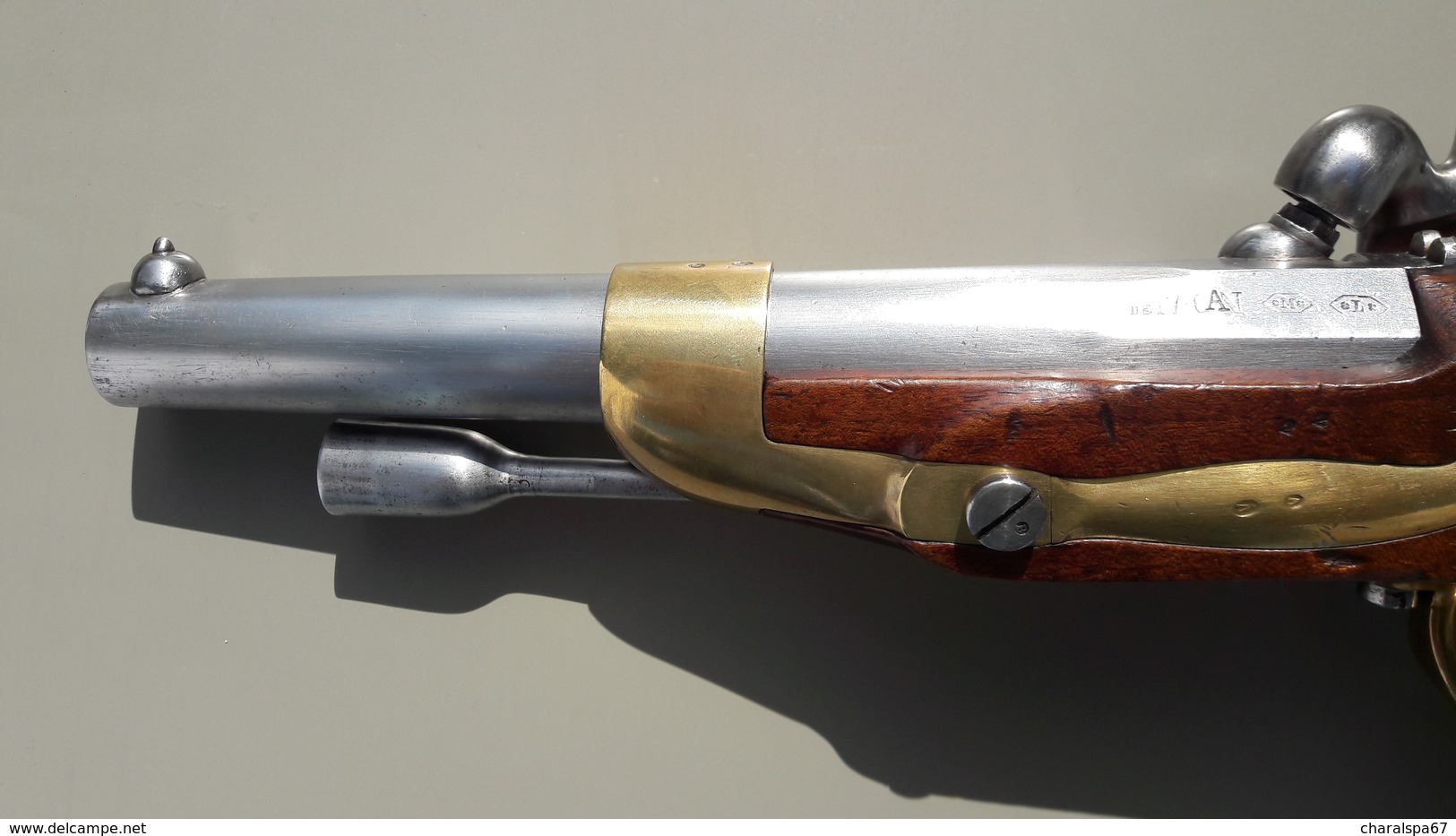 Superbe Pistolet Mle 1822 Tbis - Armes Neutralisées