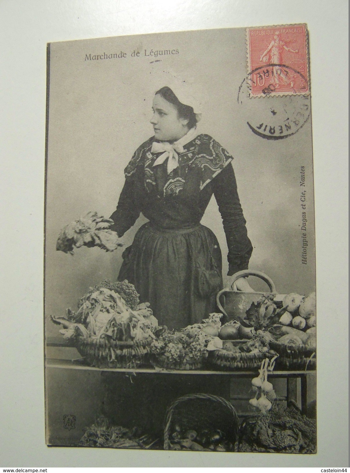 T39   Pays NANTAIS Marchande De Légumes 1905 - Hauben, Mützen, Hüte