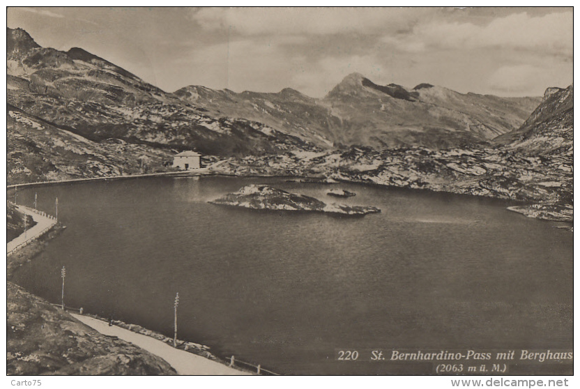 Suisse - St. Bernhardino-Pass Mit Berghaus - Autres & Non Classés