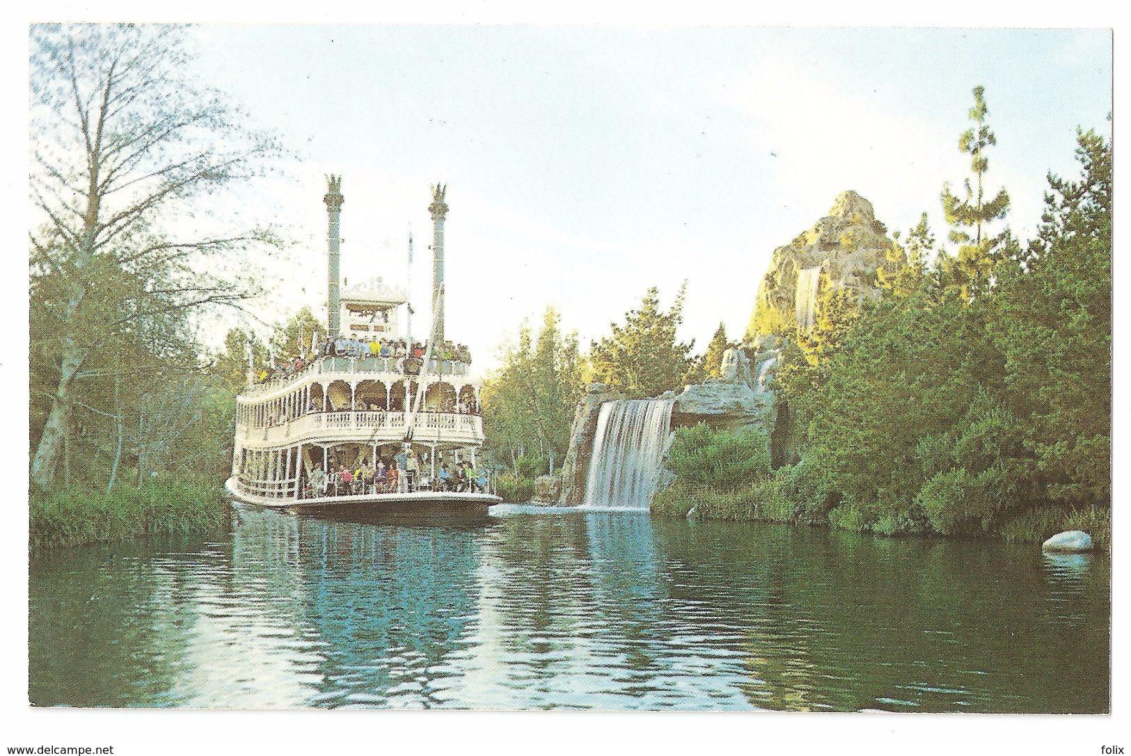 Disneyland - Mark Twain - Rivers Of America - Anaheim