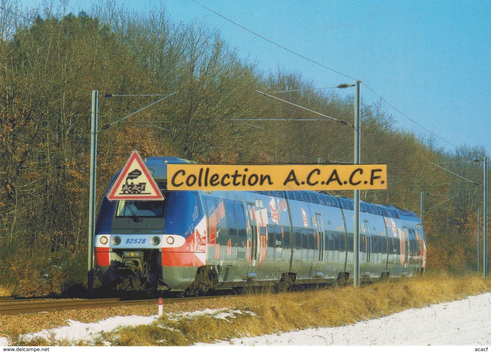 Autorail B 82528 TER "Poitou-Charentes", à Coulombiers (86) - - Autres & Non Classés