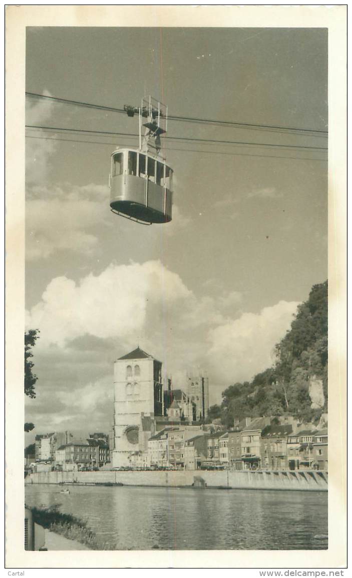 HUY - Le Téléphérique Et La Collégiale - Hoei