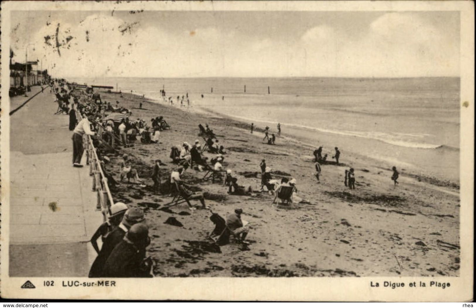 14 - LUC-SUR-MER - Plage - Digue - Luc Sur Mer