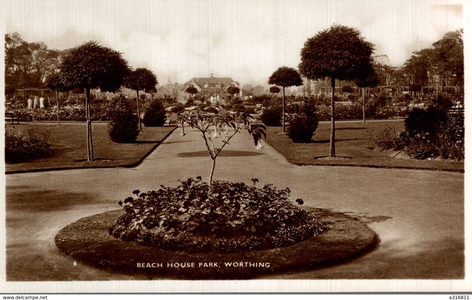 BEACH HOUSE PARK WORTHING - Worthing