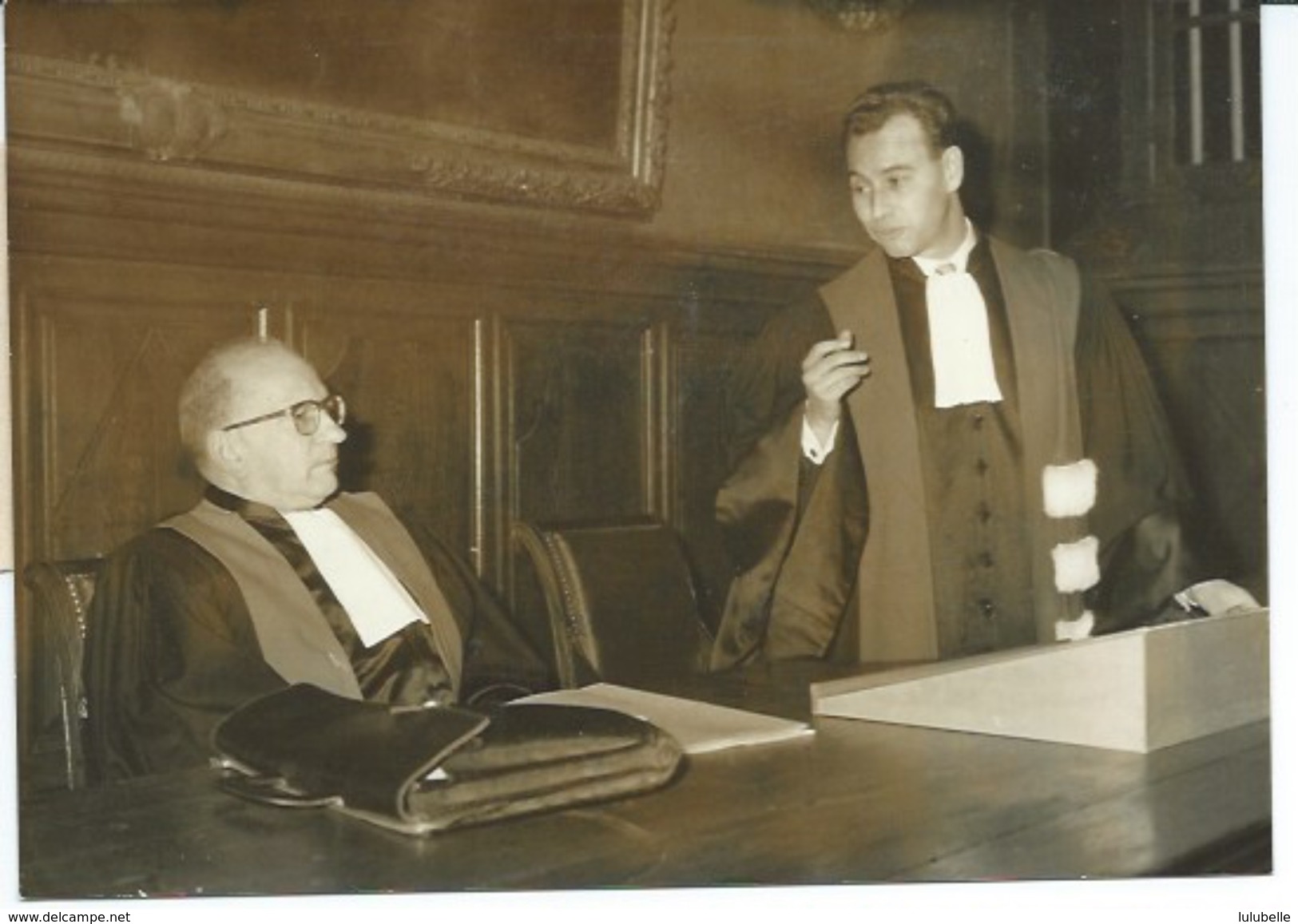 LE PRESIDENT EDGAR FAURE A FAIT SON PREMIER COURS DE DROIT A LA FACULTE DE DIJON - PHOTO DE PRESSE 9.01.62 - Célébrités