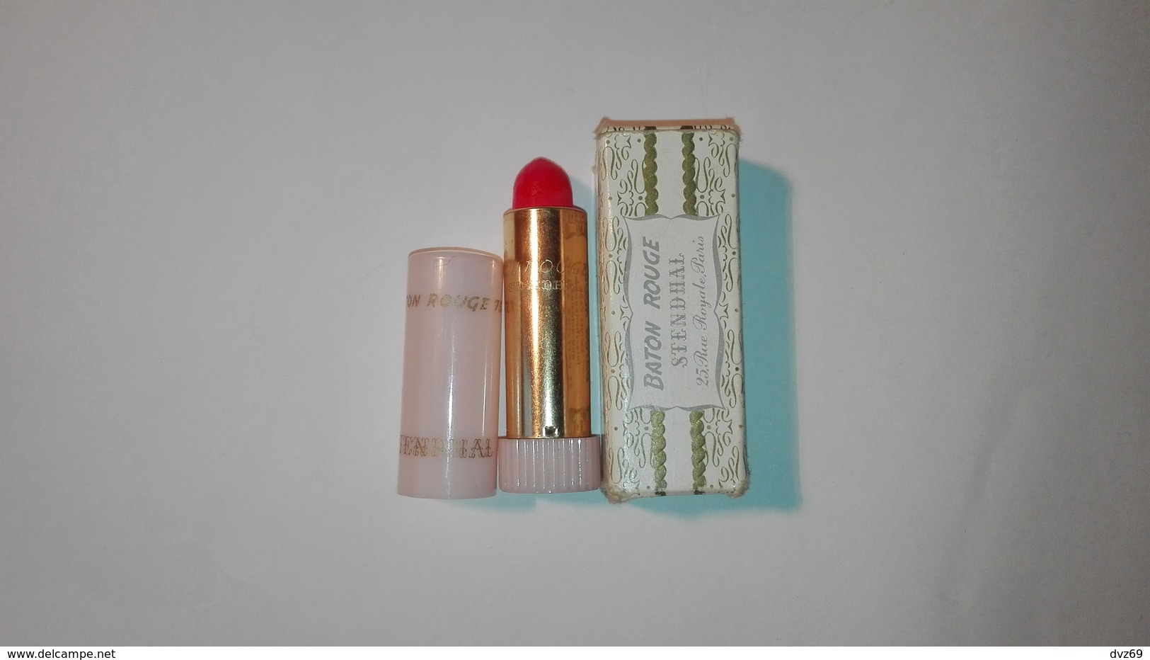 Rouge à Lèvres BATON ROUGE 75 STENDHAL, Années 50, Avec Son étui En Carton D'origine,  Très Bon état. - Beauty Products