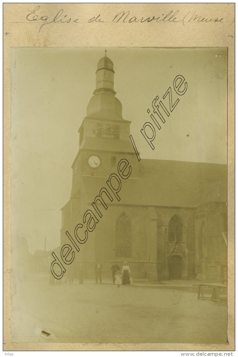 2 Photos Passées De Marville (Meuse). Eglise + Groupe. Vers 1900. - Orte