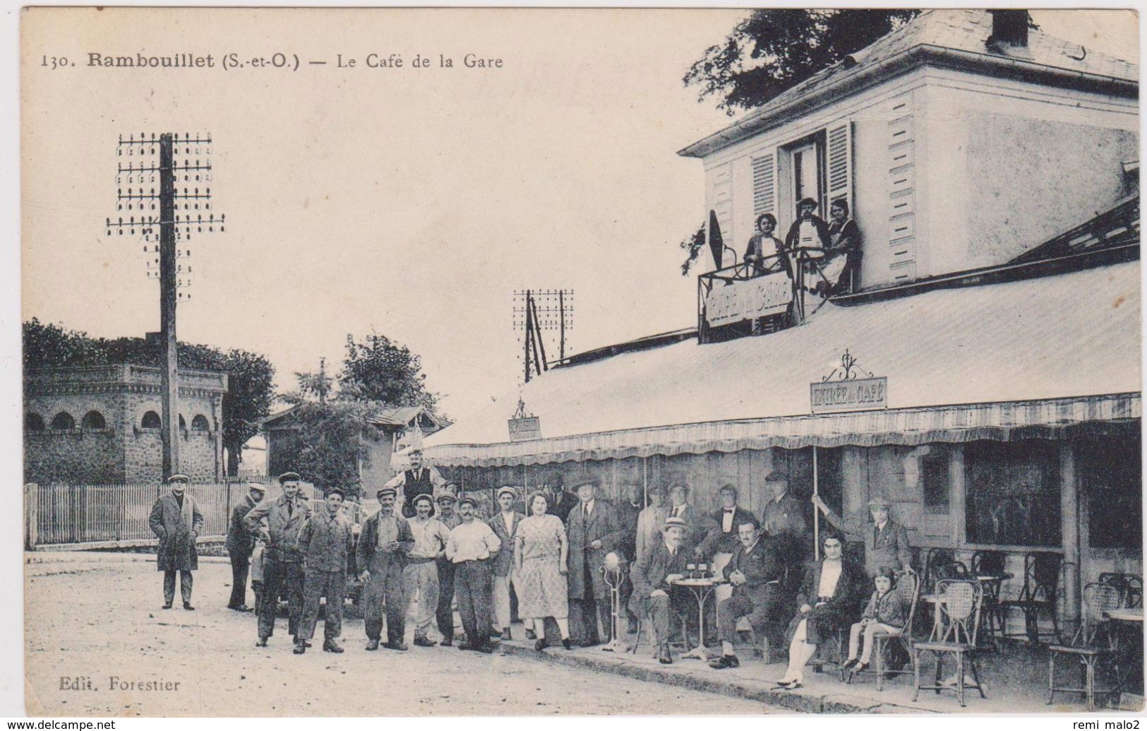 CARTE POSTALE  RAMBOUILLET 78  Le Café De La Gare - Rambouillet