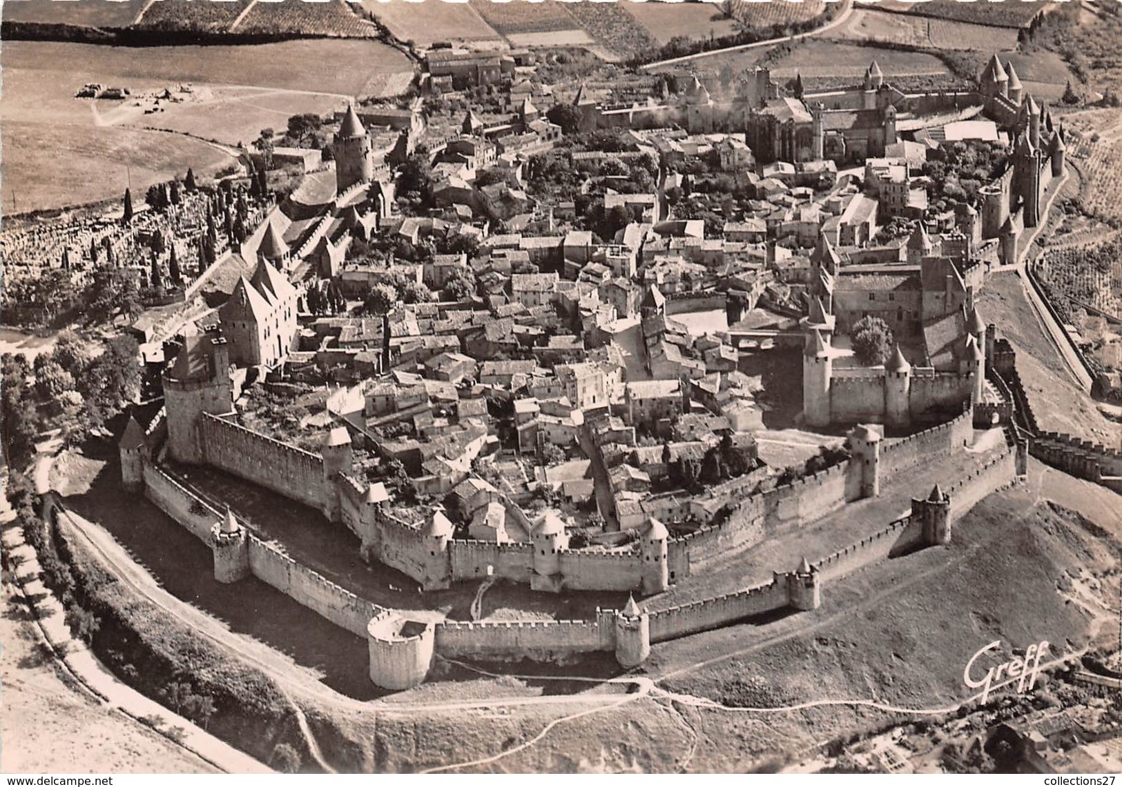 11-CARCASSONNE- VUE AERIENNE  L'ENSEMBLE DE LA CITE ET DES REMPART EN DOUBLE ENCEINTE - Carcassonne