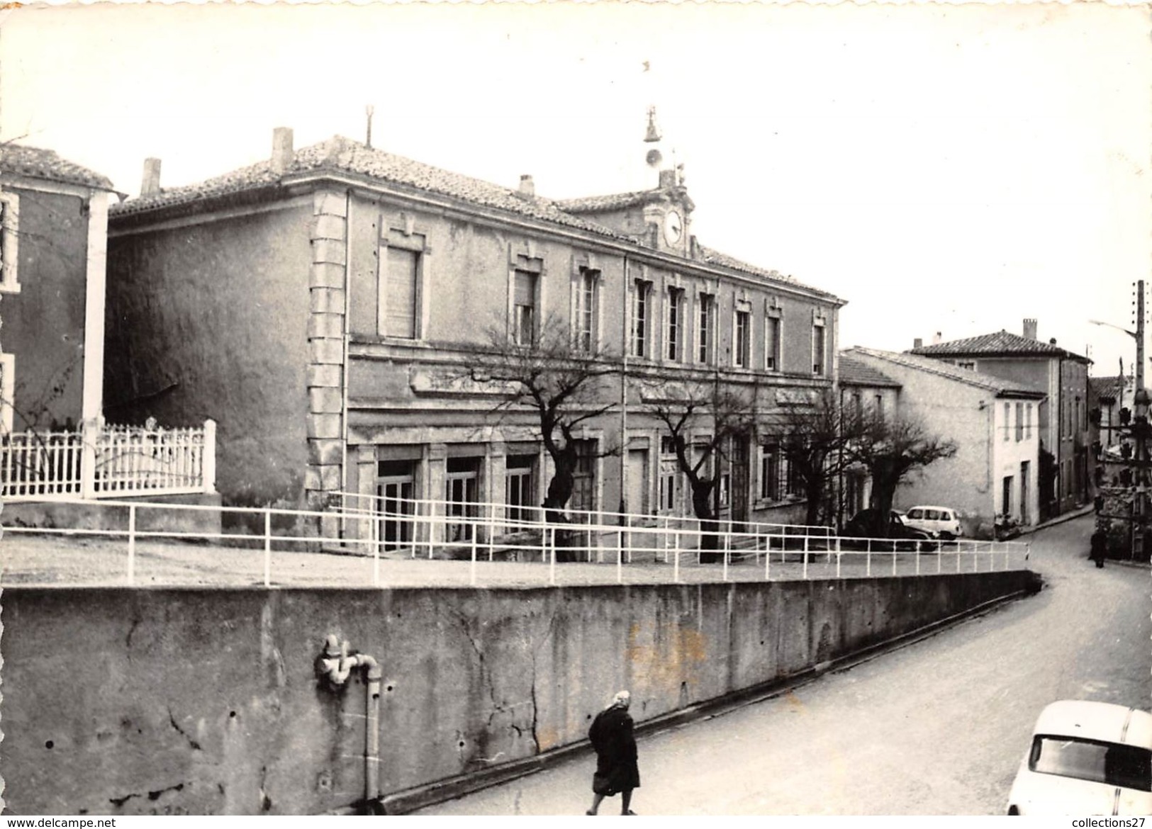 11-BARBAIRA- LA MAIRIE , LES ECOLES - Autres & Non Classés