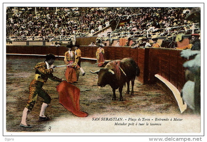 San Sebastian    Plaza De Toro  Entrando A Matar - Corrida