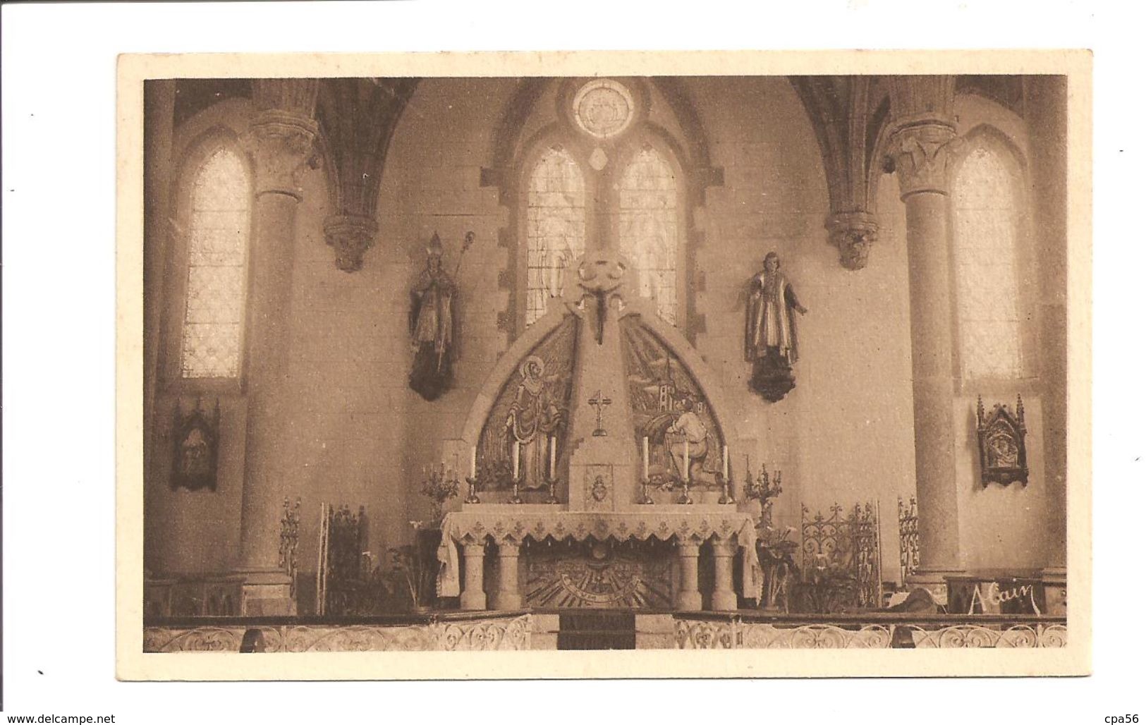 ALLAIRE - Intérieur église  Maître-Autel - éditeur Alain N°2 - Allaire