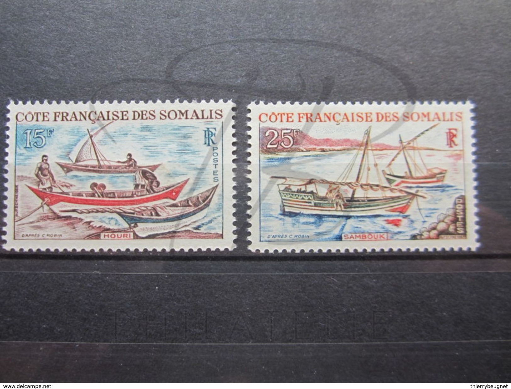 VEND BEAUX TIMBRES DE LA COTE FRANCAISE DES SOMALIS N° 320 + 321 , X !!! - Unused Stamps