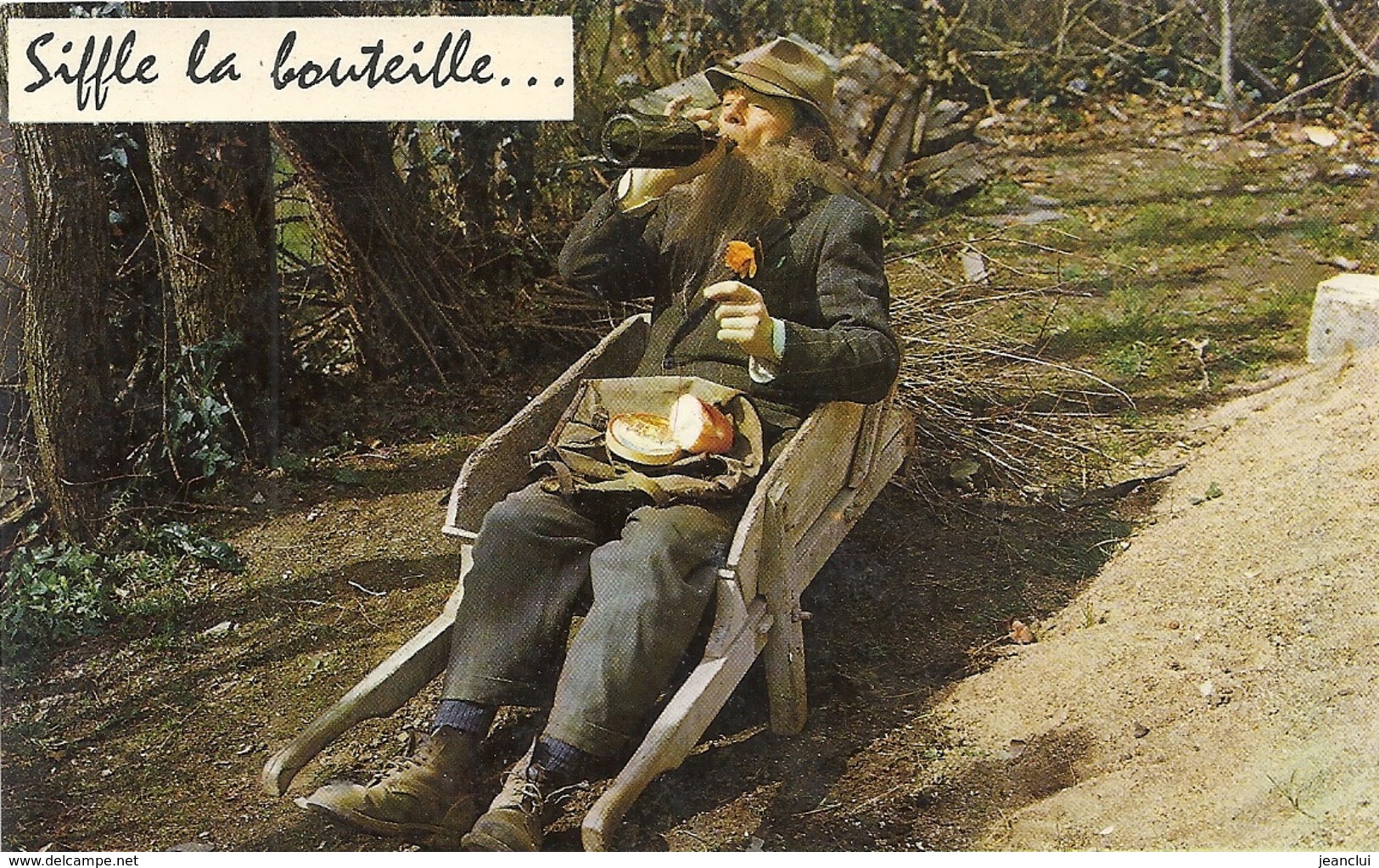 ..SIFFLE LA BOUTEILLE .....MAIS N'SOUFFLE PAS DANS LE BALLON ... . CARTE NON ECRITE - Humour