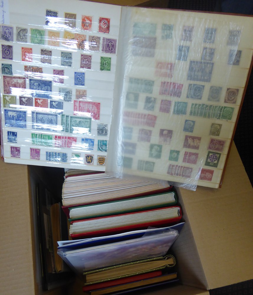 WORLD COLLECTION Housed In 23 Stock Books + Five Small Albums/loose Etc. - Other & Unclassified