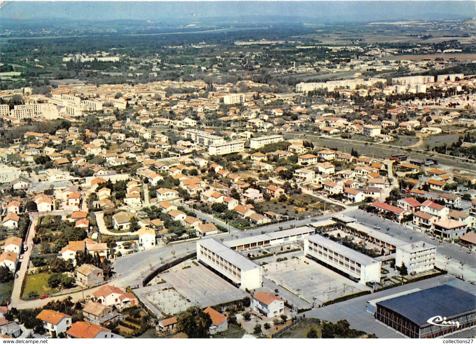 84-SORGUES-SUR-L'OUVEZE- VUE GENERALE AERIENNE QUARTIER MAILLAUDE - Sorgues