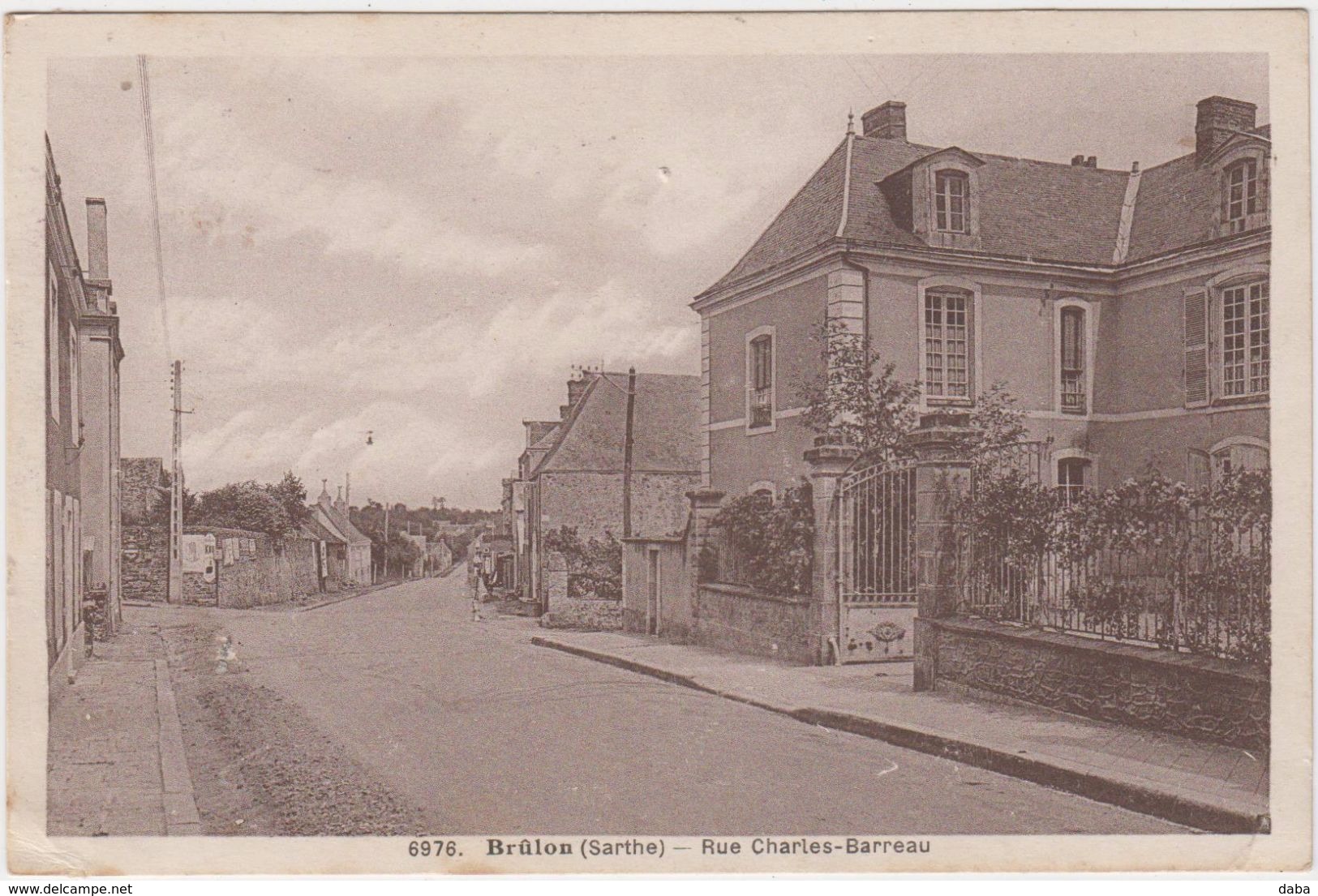 Brûlon. Rue Charles-Barreau - Brulon
